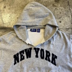 画像3: "NEW YORK" LOGO PATCH EMBROIDERY CRASH DAMAGE DESIGN SWEAT HOODIE / Ladies L(M)  (3)