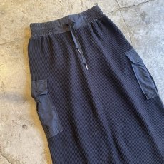 画像3: DOUBLE POCKET DESIGN RIB KNIT SKIRT / FREE~W30 (3)