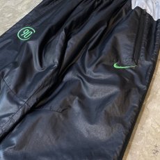 画像4: 【NIKE】COLOR SWITCHED LOGO EMBROIDERY NYLON PANTS / FREE (4)