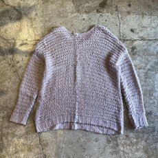 画像2: PALE TONE COLOR V NECK DESIGN LOWGAUGE KNIT TOPS / Ladies L (2)