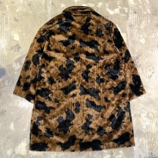 画像2: ALL OVER COW PATTERN FAUX FUR HALF COAT / Mens L (2)