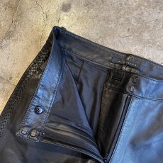 画像9: SIDE CROSS LINE DESIGN STRAIGHT LEATHER PANTS / W29(4) (9)