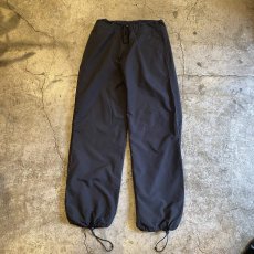 画像1: 【CARHARTT】DRAW CORD BLACK COLOR DESIGN NYLON PANTS / FREE~W33 (1)