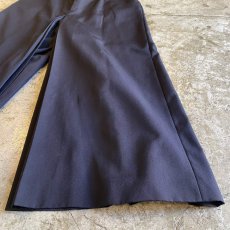 画像4: 【agnes b.】NAVY COLOR TUCK DESIGN WIDE PANTS / W29 (4)