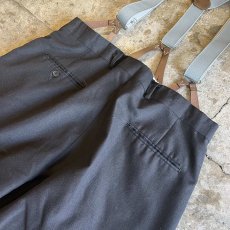 画像11: 1 TUCK DESIGN BLACK COLOR SUSPENDER SLACKS PANTS / W34 (11)