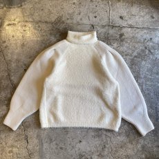 画像1: WHITE COLOR SHORT SHAGGY DESIGN SHOULDER KNIT TOPS / Ladies M (1)