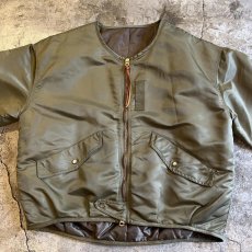 画像7: KHAKI COLOR NO COLLAR DESIGN QUILTIING DOUBLE ZIP UP JACKET / Ladies M  (7)