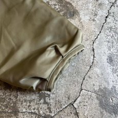 画像5: KHAKI COLOR NO COLLAR DESIGN QUILTIING DOUBLE ZIP UP JACKET / Ladies M  (5)