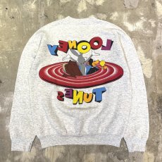 画像2: 90's "LOONEY TUNES" BOTH SIDE PRINTED SWEAT / Mens L / MADE IN USA (2)