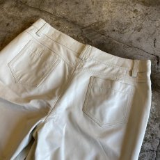 画像8: WHITE LEATHER DESIGN HALF PANTS / W32 (8)